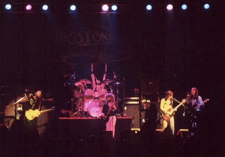 Dayton, OH · 1976-12-07