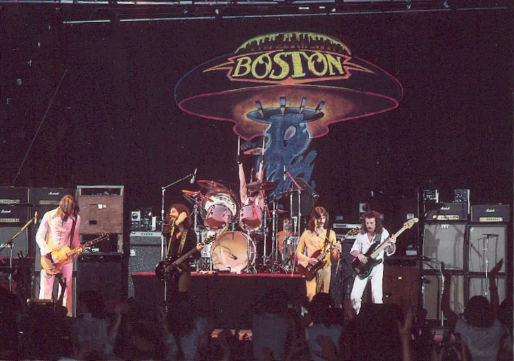 Philadelphia, PA · 1976-12-18
