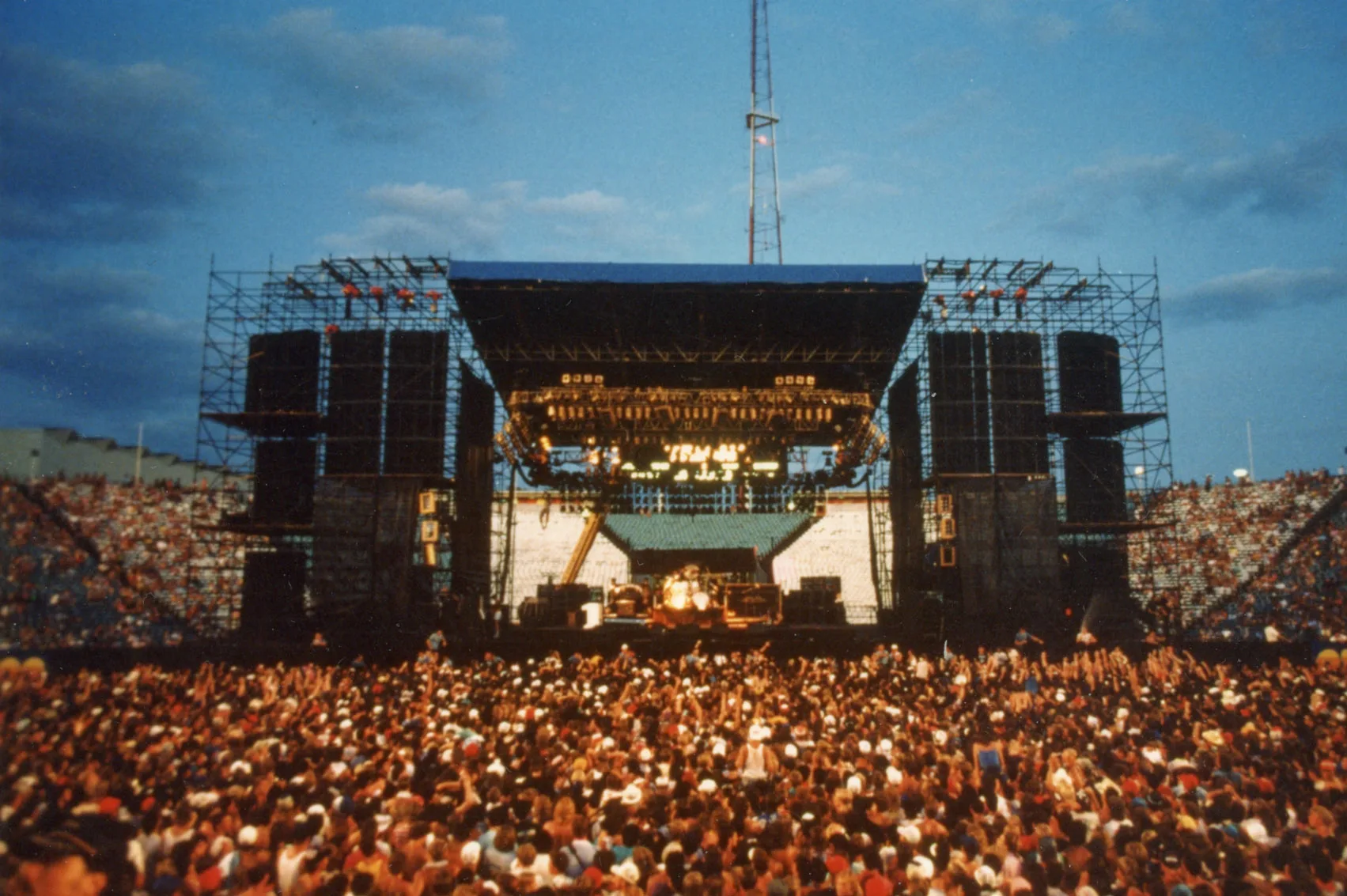 Worcester, MA · 1987-08-14
