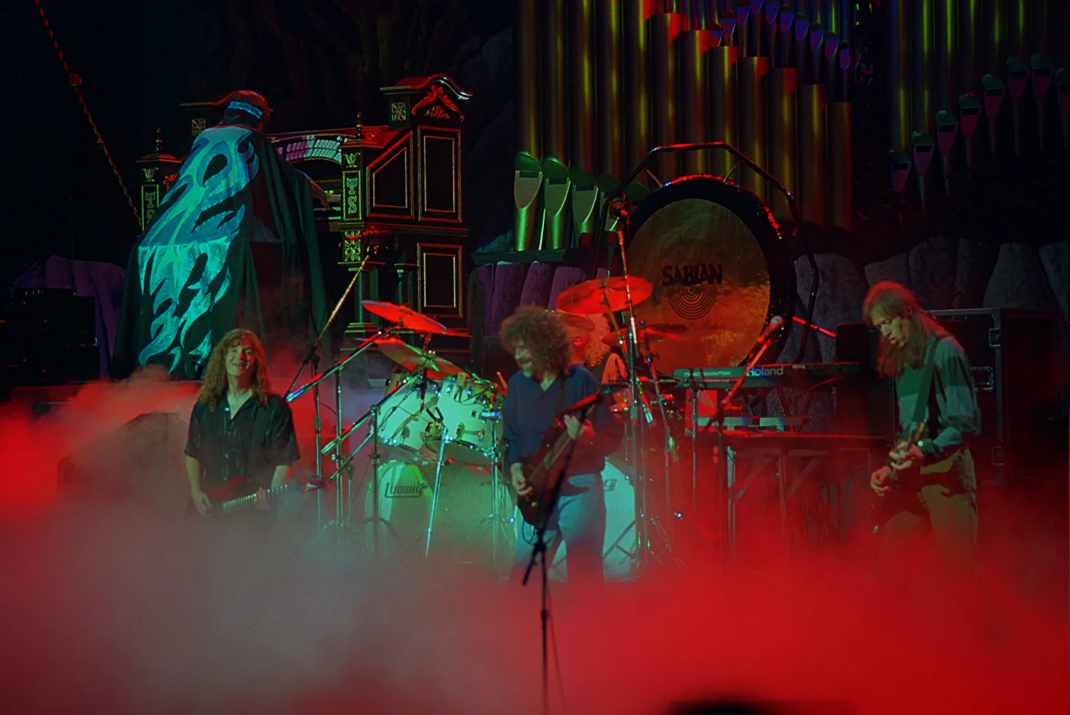 Irvine, CA · 1995-07-15