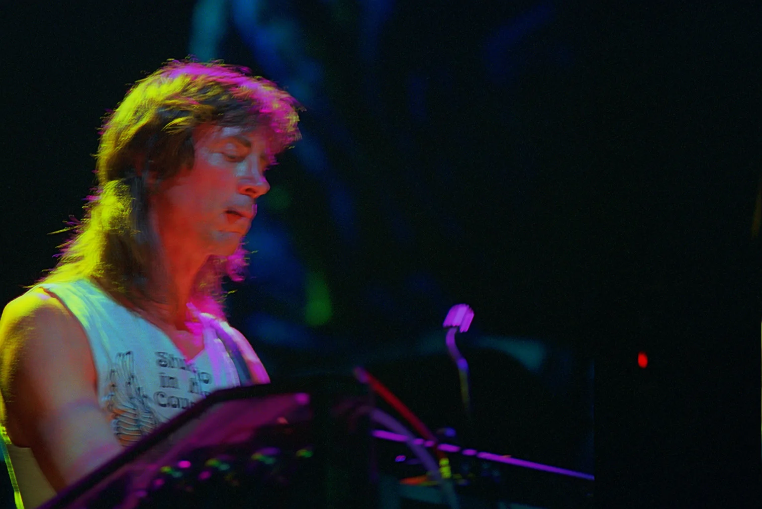 Cambridge, MA · 1994-12-12