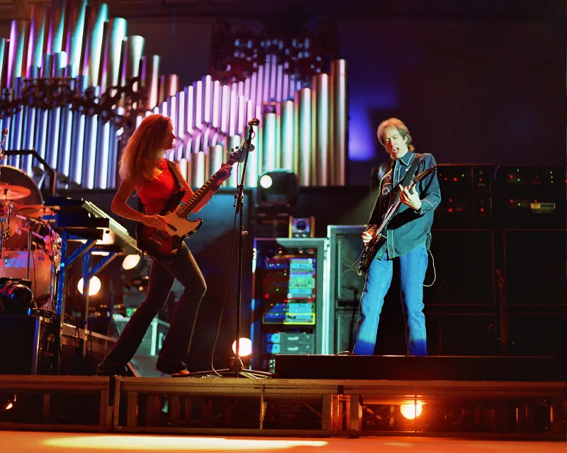Holmdel, NJ · 2003-06-15
